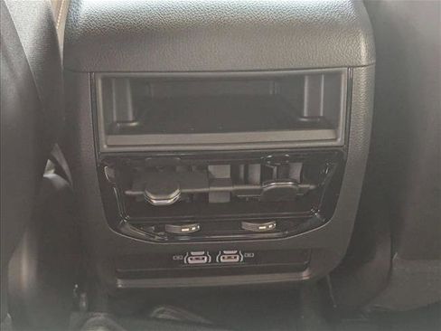 New 2025 Jeep Grand Cherokee Laredo X image 18