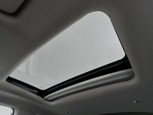 Certified 2024 Honda HR-V EX-L image 21