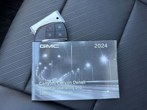 Used 2024 GMC Canyon AT4X image 35