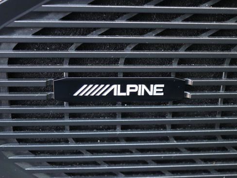 Used 2024 Jeep Wagoneer L Series II w/ Flexible Seating Group AWD/4WD image 56