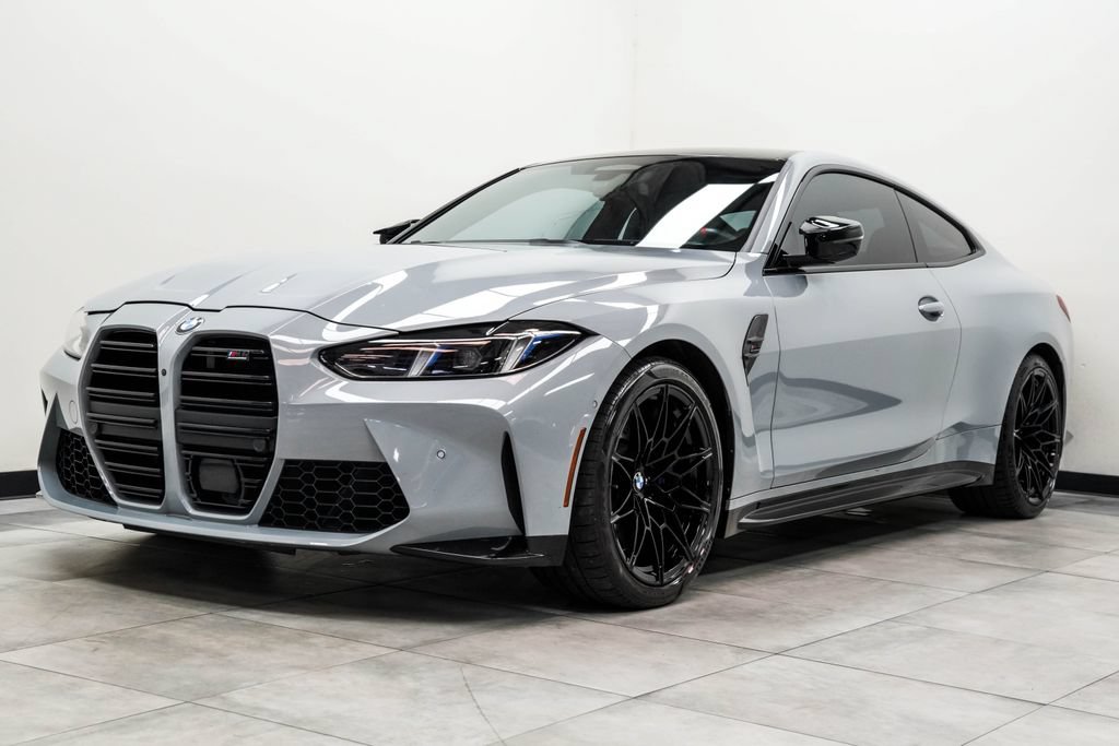 Used 2025 BMW M4 Competition RWD image 9