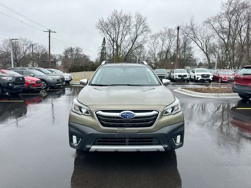 Certified 2022 Subaru Outback Touring w/ Popular Package #2 image 16