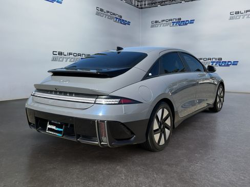 Used 2024 Hyundai Ioniq 6 SE RWD image 5