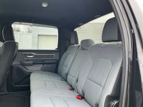 Used 2021 RAM 1500 Big Horn AWD/4WD image 11