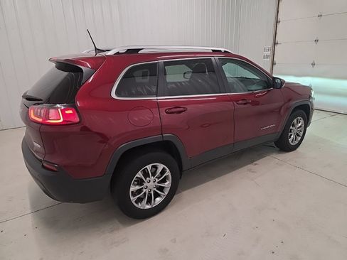 Used 2021 Jeep Cherokee Latitude Lux w/ Sun & Sound Group AWD/4WD image 6