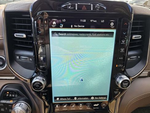 Used 2019 RAM 1500 Limited AWD/4WD image 15