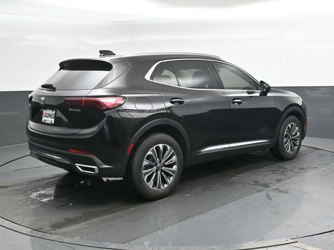 Used 2024 Buick Envision Preferred image 3