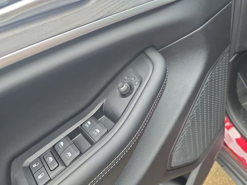 New 2025 Jeep Grand Cherokee L Limited w/ Black Appearance Package image 29