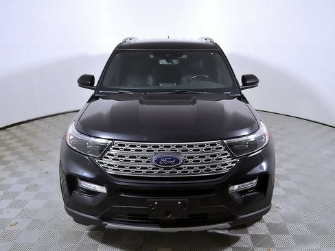 Used 2020 Ford Explorer Limited AWD/4WD image 4