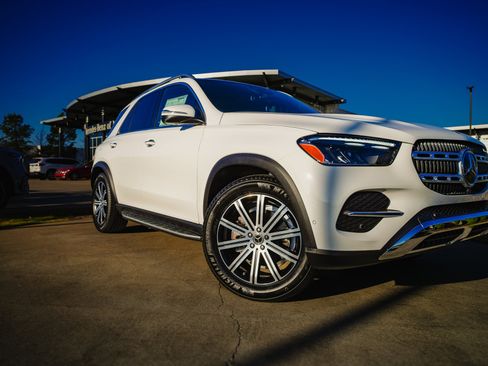 New 2026 Mercedes-Benz GLE 350 4MATIC image 2