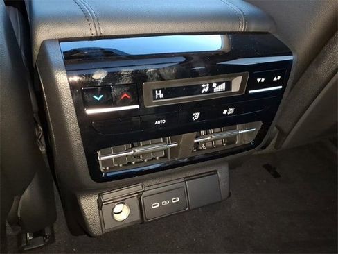 New 2026 Acura MDX Base image 13