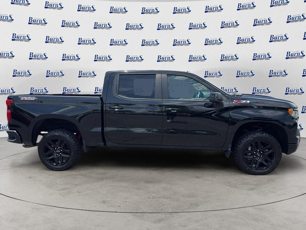 Used 2024 Chevrolet Silverado 1500 LT Trail Boss w/ Protection Package AWD/4WD image 8