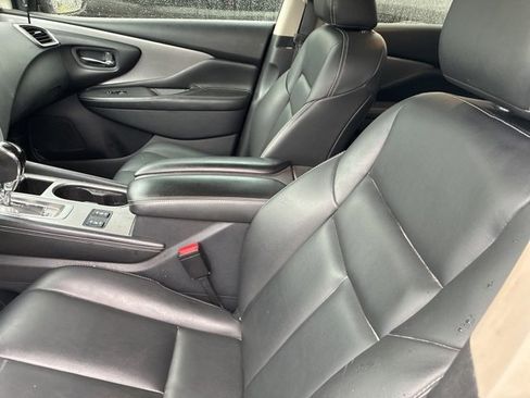 Used 2021 Nissan Murano SV w/ SV Special Edition Package image 3