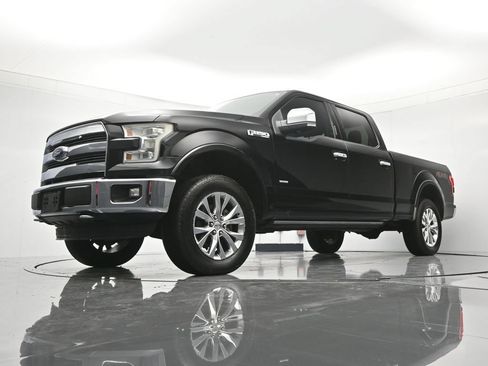 Used 2016 Ford F150 Lariat w/ Equipment Group 502A Luxury AWD/4WD image 38