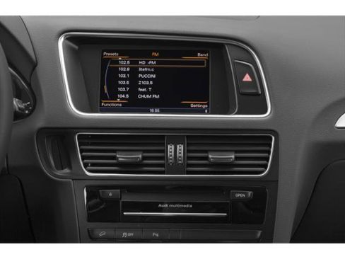 Used 2015 Audi Q5 2.0T Premium Plus AWD/4WD image 10