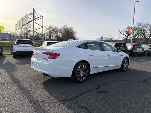 Used 2017 Buick LaCrosse Preferred image 6