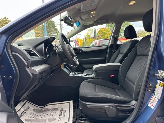 Used 2019 Subaru Outback 2.5i AWD/4WD image 10
