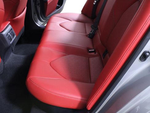 Used 2024 Toyota Camry XSE image 11