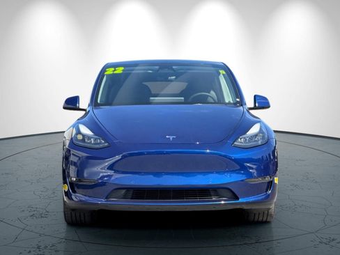Used 2022 Tesla Model Y Long Range AWD/4WD image 9