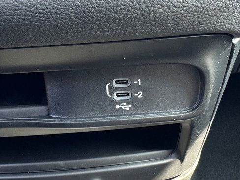 New 2026 Chrysler Pacifica Select image 20