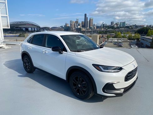 New 2026 Honda HR-V Sport image 24