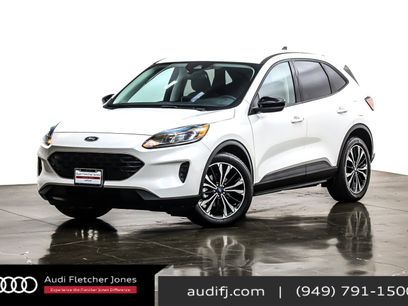 Used 2022 Ford Escape SE w/ SE Sport Appearance Package