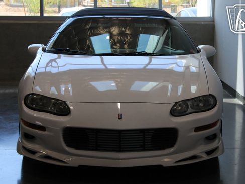 Used 2000 Chevrolet Camaro Z28 image 17