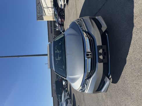 Used 2016 Honda Accord LX image 2