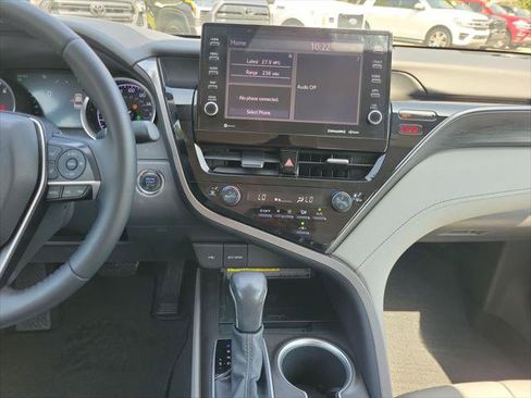 Certified 2021 Toyota Camry XLE FWD image 26