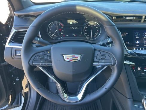 New 2025 Cadillac XT6 Premium Luxury image 19