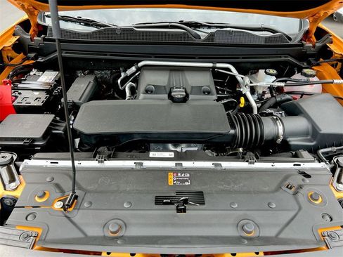 New 2025 GMC Canyon AT4 w/ Nightfall Edition image 23