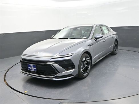 New 2026 Hyundai Sonata SEL image 4