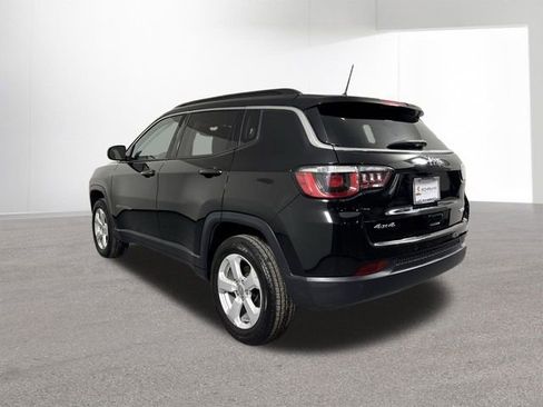 Used 2018 Jeep Compass Latitude w/ Popular Equipment Group image 31