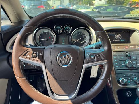 Used 2015 Buick Verano FWD image 13