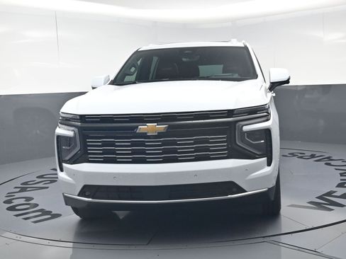 Used 2026 Chevrolet Tahoe High Country AWD/4WD image 5