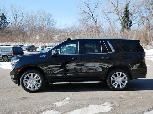 Used 2024 Chevrolet Tahoe High Country w/ Max Trailering Package image 3
