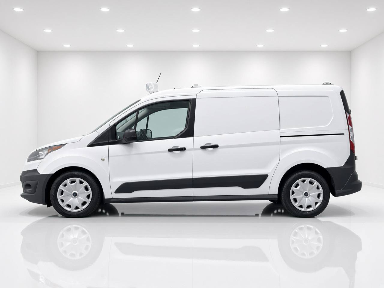 Used 2015 Ford Transit Connect XL FWD image 2