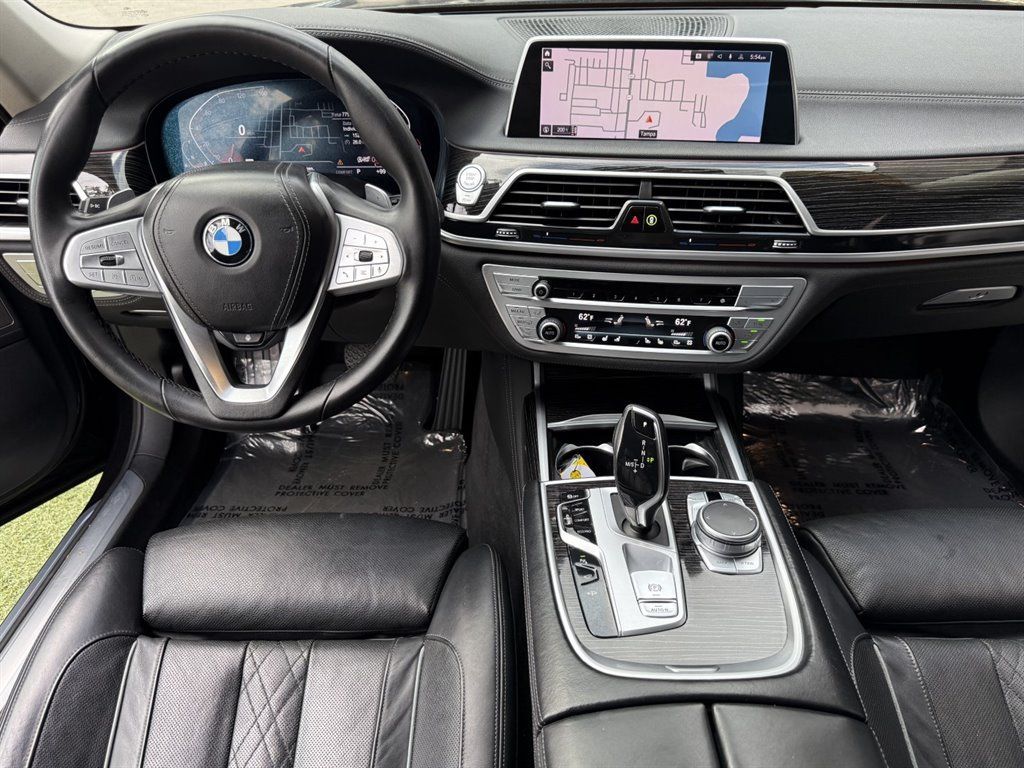 Used 2022 BMW 740i RWD image 23