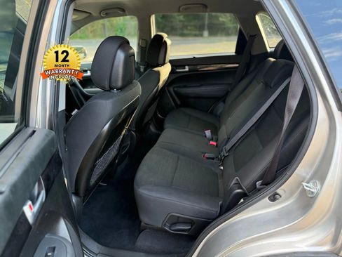 Used 2015 Kia Sorento LX image 64