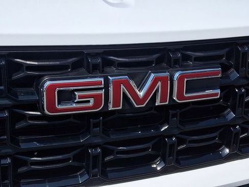 Certified 2024 GMC Canyon Elevation RWD image 30