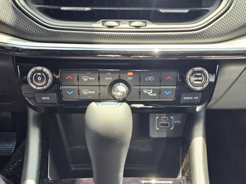 New 2026 Jeep Compass Trailhawk AWD/4WD image 14
