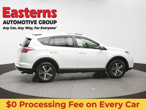 Used 2018 Toyota RAV4 XLE AWD/4WD image 46