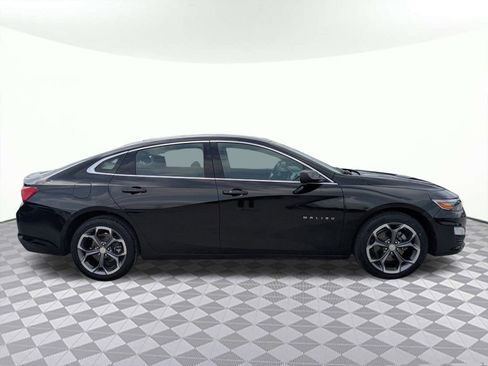 Used 2024 Chevrolet Malibu LT image 2
