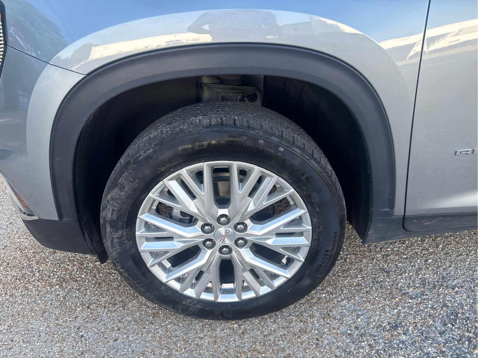 Used 2024 GMC Acadia Elevation AWD/4WD image 13