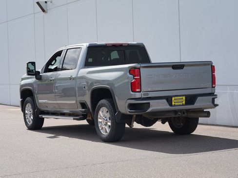 Certified 2025 Chevrolet Silverado 3500 High Country w/ High Country Premium Package AWD/4WD image 5