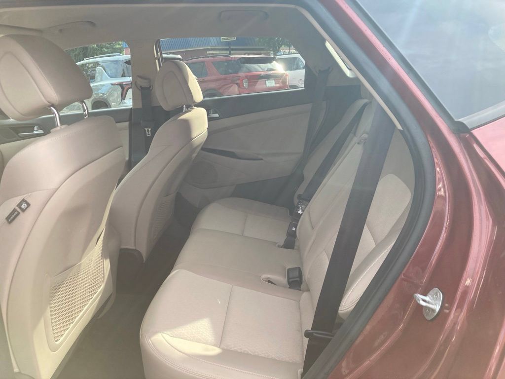 Used 2016 Hyundai Tucson Sport FWD image 21