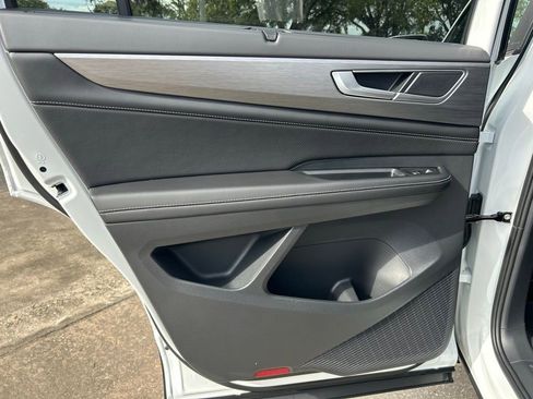 New 2026 Volkswagen Atlas Cross Sport SE FWD image 55