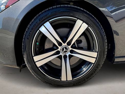 Used 2023 Mercedes-Benz C 300 Sedan image 33