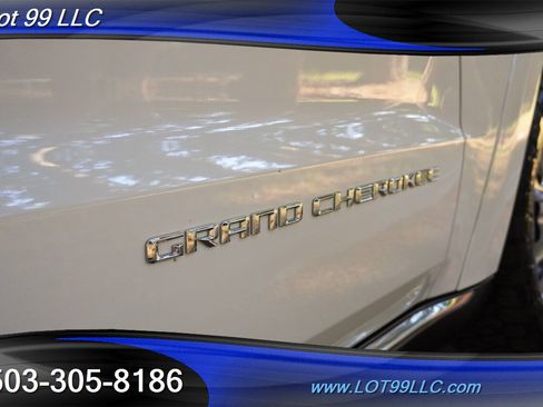 Used 2014 Jeep Grand Cherokee Summit AWD/4WD image 38