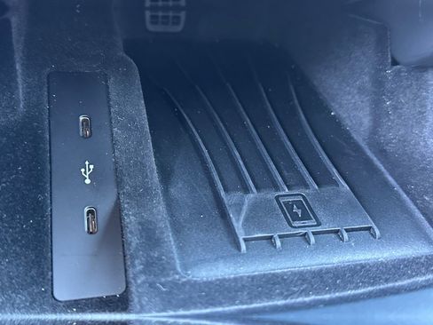 Used 2024 Porsche Panamera 4 AWD/4WD image 24
